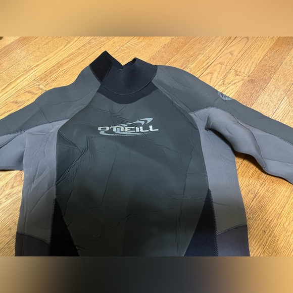 O’Neill 4:3 wetsuit large - Picture 2 of 12